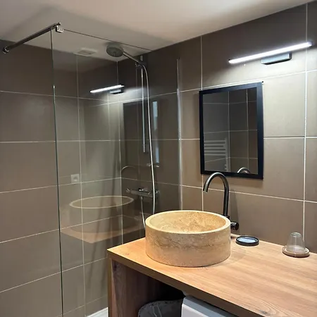 Et Piscine Sur La Grande * Μπιαρίτζ